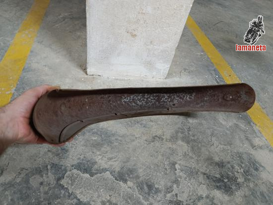 Guardabarros trasero Ducati 125, 160, para Rueda de 17.  El