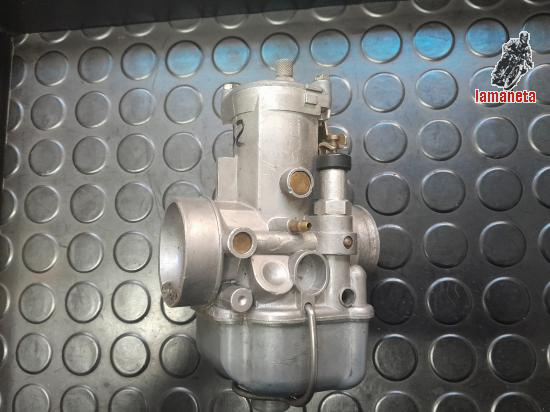 vendo carburador bing 84  32 original y en muy buen estado .