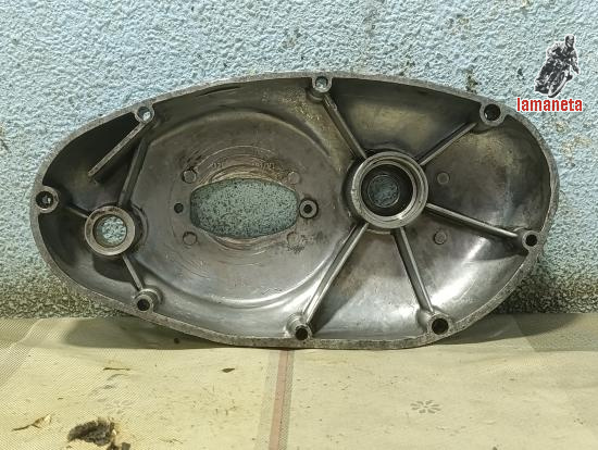 Tapa Embrague Mototrans, como se aprecia en las fotos, falta
