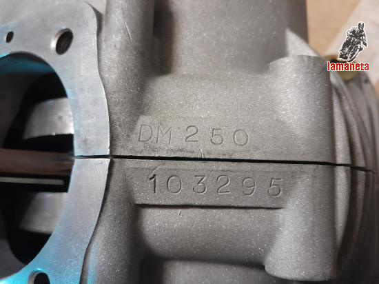 vendo carteres originales italianos de ducati 250 carter est