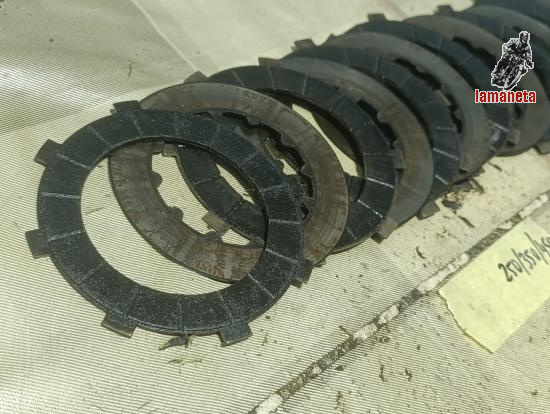 Discos de embrague, USADOS.  Ducati 250, 350, 450.  Incluye 