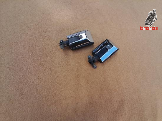 vendo juego de reposapies traseros para moto guzzi 1000 cali