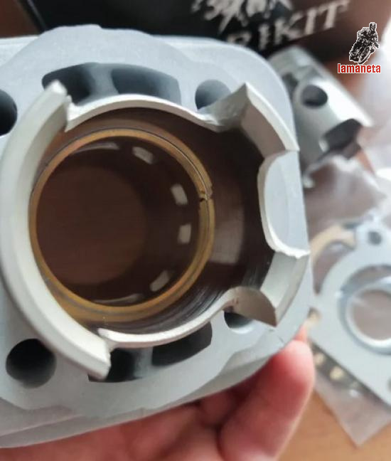 Conjuntopleto de cilindro Barikit para Vespino. Piston con