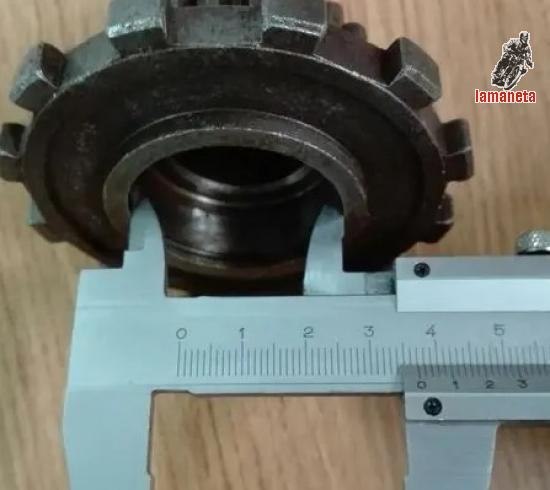 e vende tren fijo de Vespa 125N. 142027 dientes. Material nu