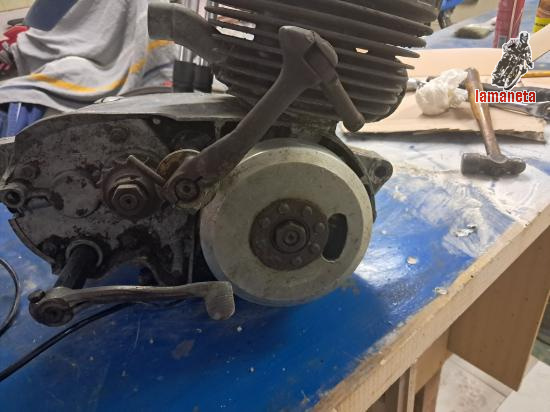 Vendo motor montesa impala 175 4m a falta del carter del enc