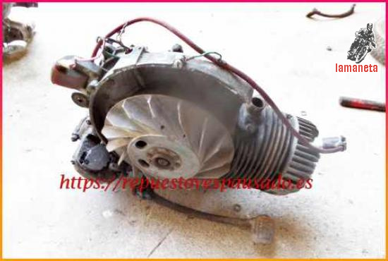 Motor usado para Vespa 150 S, identificado con prefijo de mo