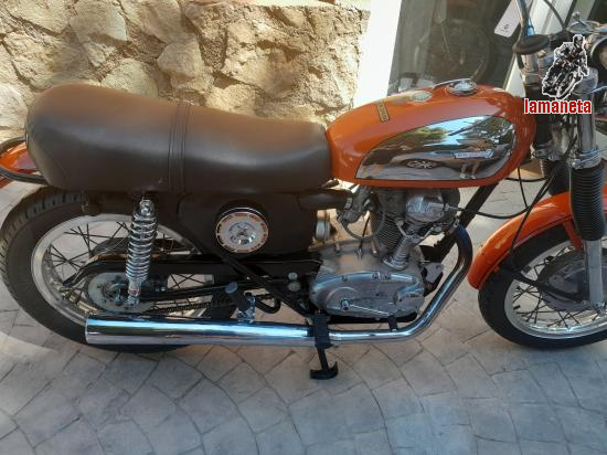 ducati road