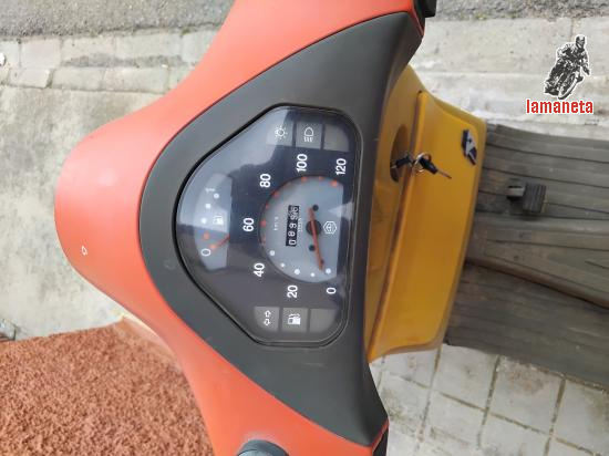Vespa  75