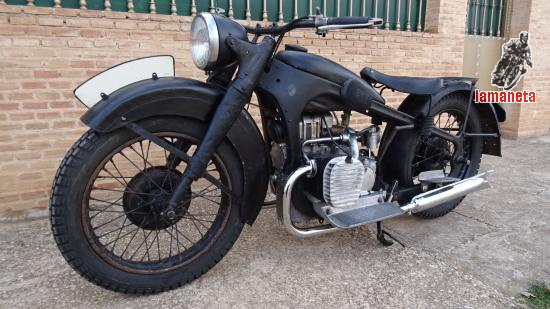 BMW R12