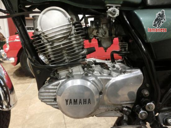 YAMAHA SR 250